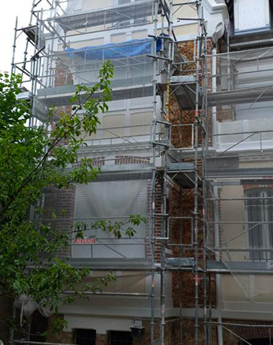 Sur les toits de France, Artisan couvreur à Saint-Cloud (92210) dans les Hauts de Seine (92)