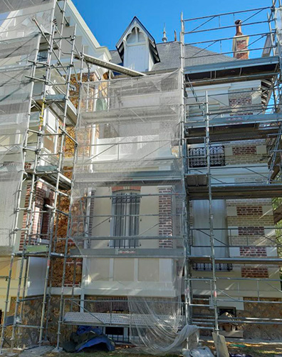 Sur les toits de France, Artisan couvreur à Saint-Cloud (92210) dans les Hauts de Seine (92)
