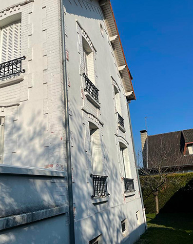 Sur les toits de France, Artisan couvreur à Saint-Cloud (92210) dans les Hauts de Seine (92)