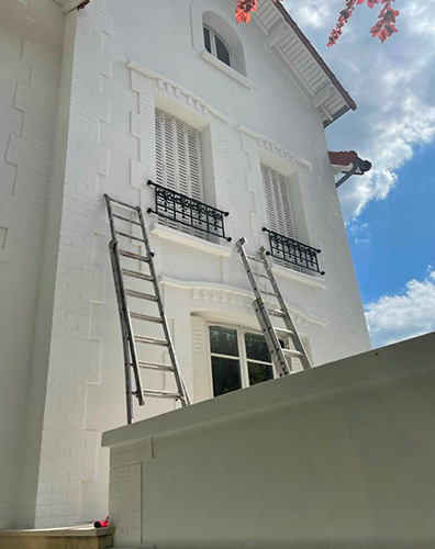 Sur les toits de France, Artisan couvreur à Saint-Cloud (92210) dans les Hauts de Seine (92)